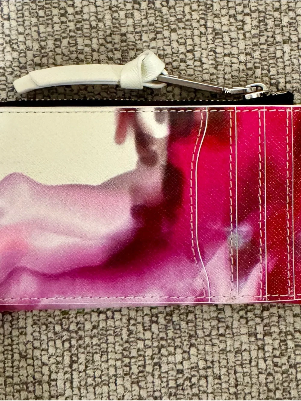 Marc Jacobs compact marc